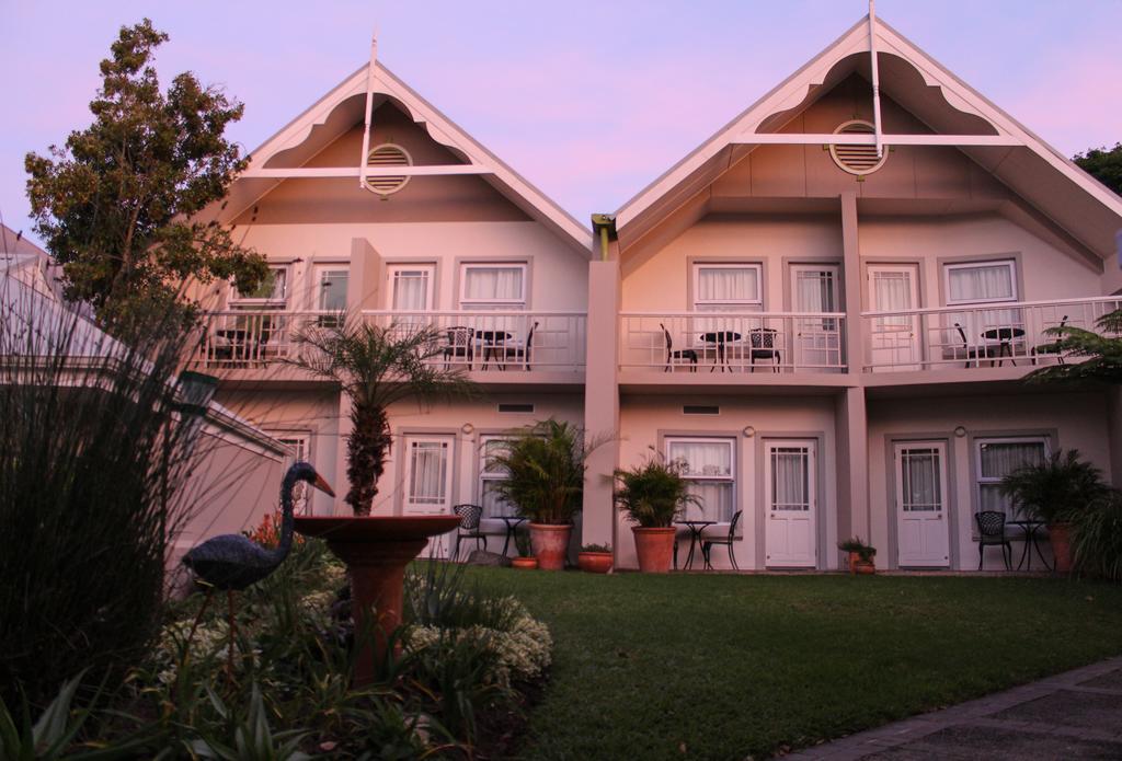 Quarry Lake Inn East London Buitenkant foto