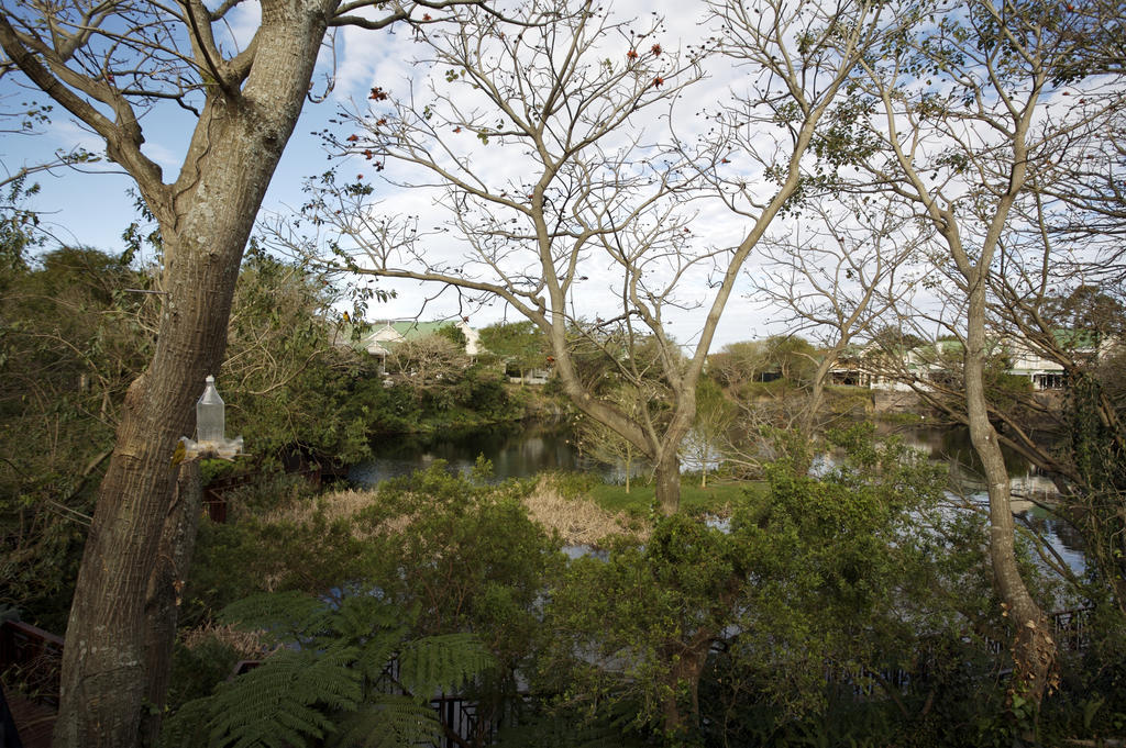 Quarry Lake Inn East London Buitenkant foto